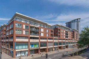 External- click for photo gallery